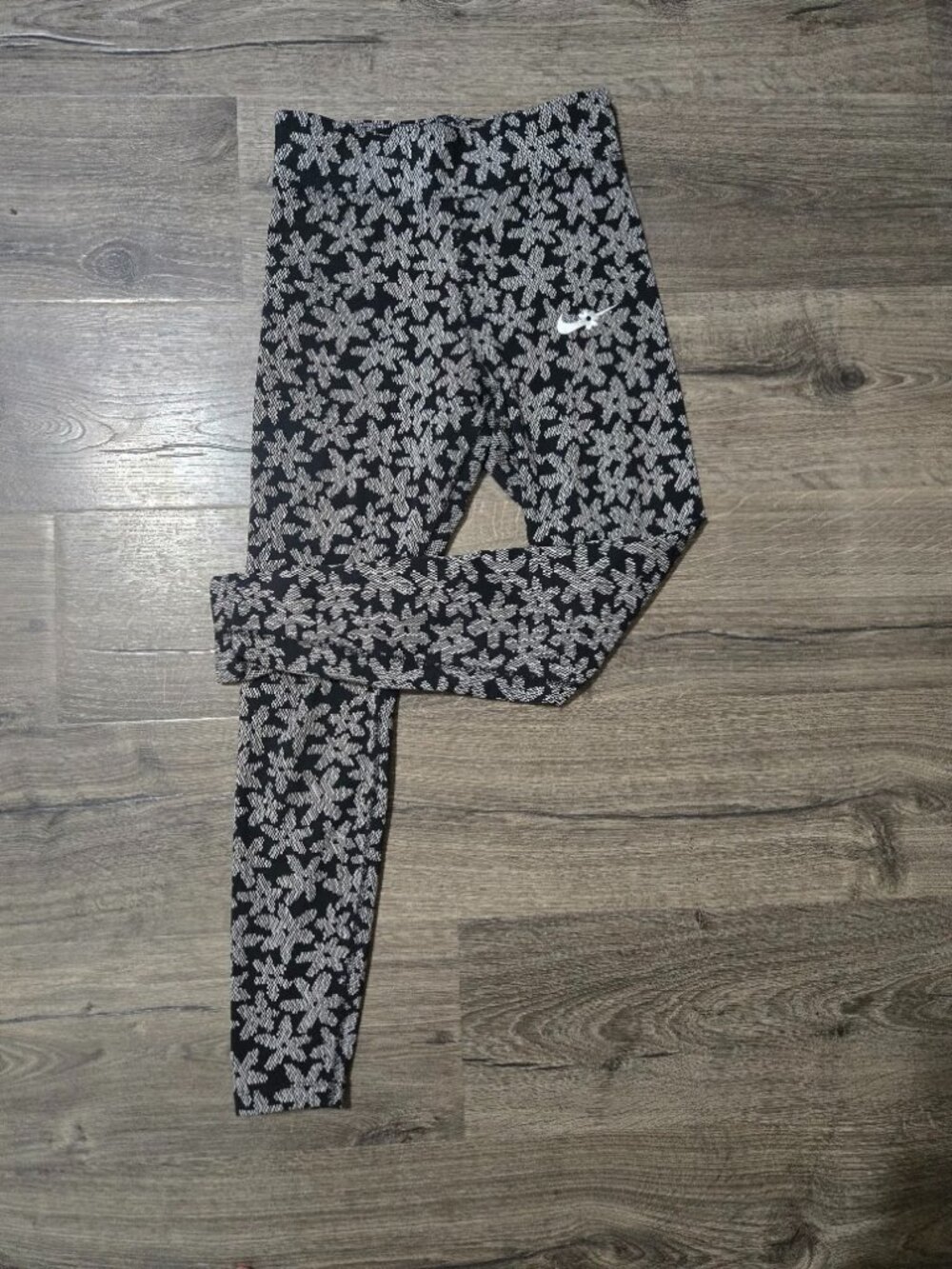 Size Small Nike Floral Leggings